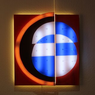 LED-Lichtplastik Motiv Alois aus Acrylglas und Holz...