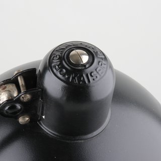Schraube für E27 Lampen-Fassung vernickelt passend für Kaiser Idell und Bauhaus Leuchten