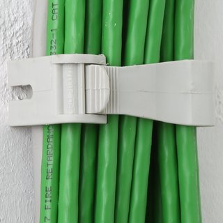 10 x Kabelhalter Kabelführung Sammelhalterung Kabelklemme für 15 Leitungen