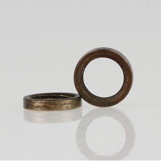 M10x1 Rundmutter &ndash; 13x2,5 mm, Metall antik fum