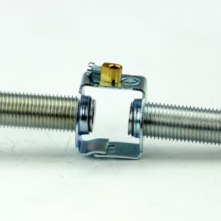 M10x1 Auslass-Gewindeadapter 20x18 mm aus gestanztem Eisen, verzinkt, mit angenieteter Erdungsbuchse