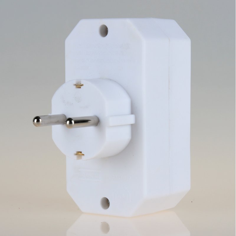 Adapter für DIN-Steckdose