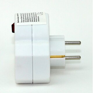 Steckdosenadapter wei mit Schalter &ndash; 2x Eurosteckdose & 1x Schutzkontakt-Steckdose, 3500W
